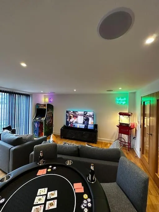 Stunning & Fun 4 Bed Home In The Heart Of Brighton 0*,  United Kingdom