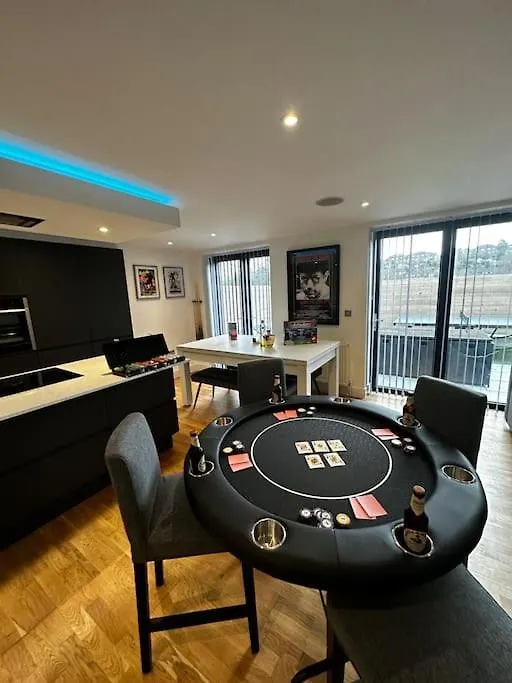 Stunning & Fun 4 Bed Home In The Heart Of Brighton 0*,  United Kingdom
